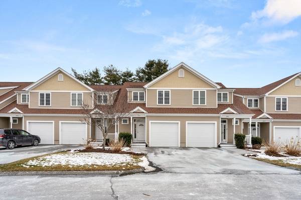 Norwood, MA 02062,70 Endicott Street #305