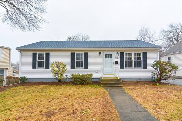 518 Hawes St, New Bedford, MA 02745