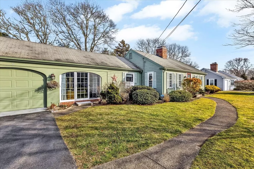 Yarmouth, MA 02664,74 Chipping Green Cir