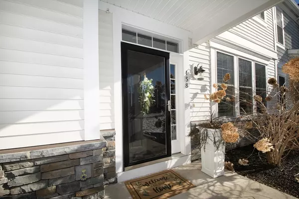 Hingham, MA 02043,158 Hms Stayner Dr #158