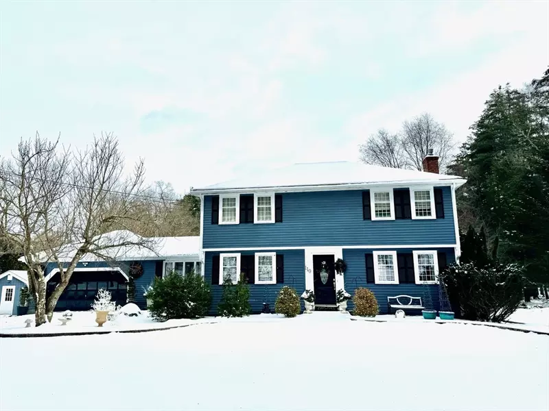 110 Maple Street, Stow, MA 01775