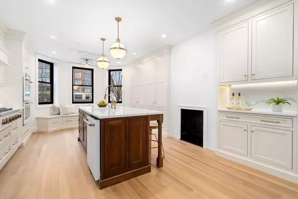 Boston, MA 02215,903 Beacon Street #1