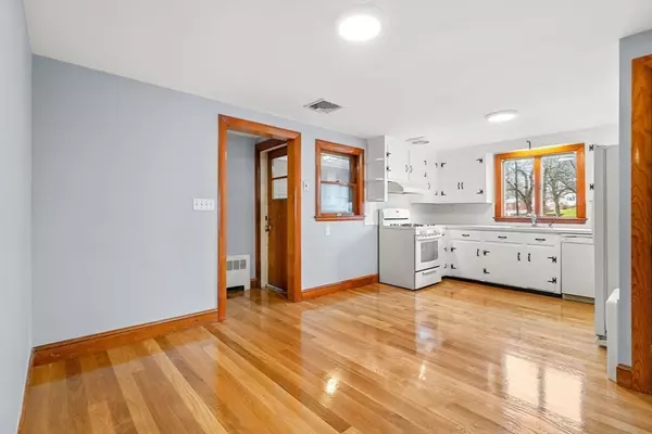 Lynn, MA 01904,71 Range Heights Rd