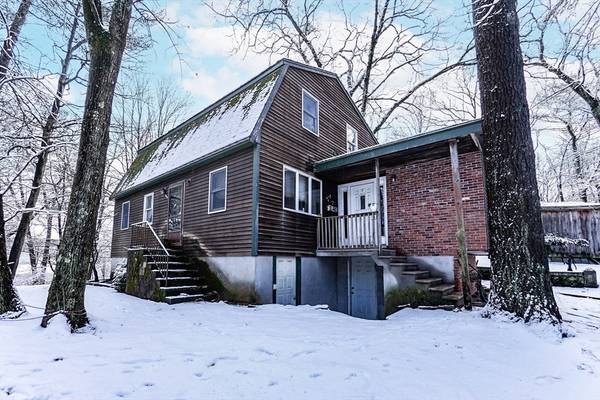 166 Forest St, Middleton, MA 01949