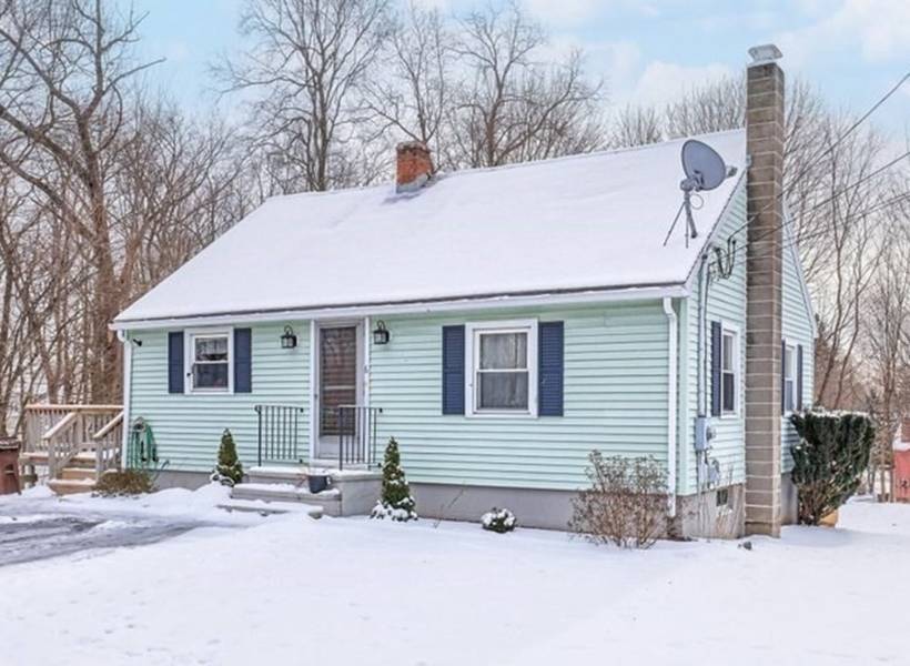 6 Buron Ter, Auburn, MA 01501