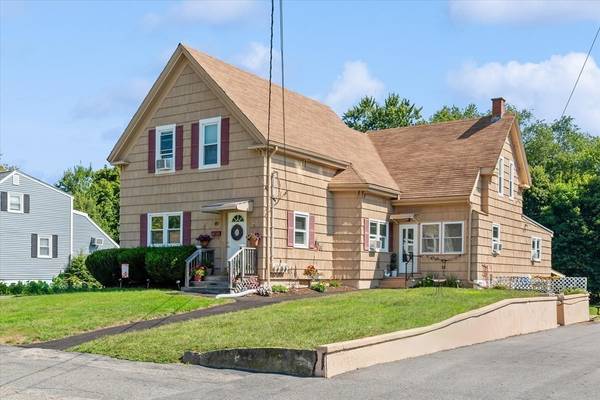 49 Platt St, Abington, MA 02351