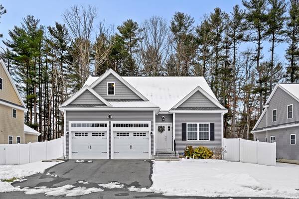 12 Sadie Ln, Methuen, MA 01844