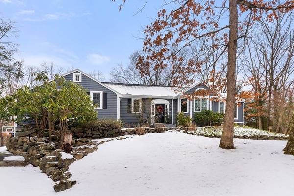 57 Clubhouse Ln, Wayland, MA 01778