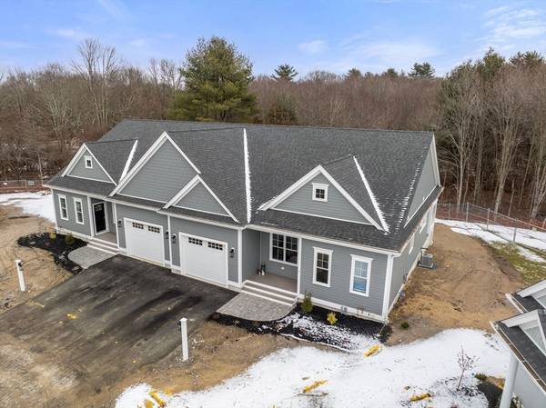 5 Damon Road #13, Medfield, MA 02052