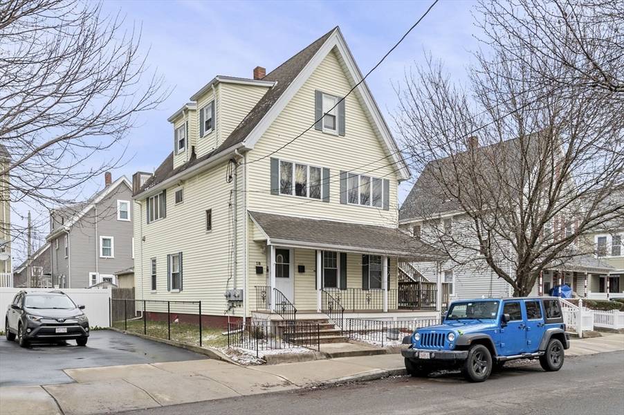 18 Chestnut, Everett, MA 02149