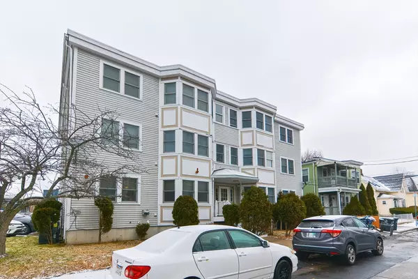 6 Dana Ave #1, Boston, MA 02136