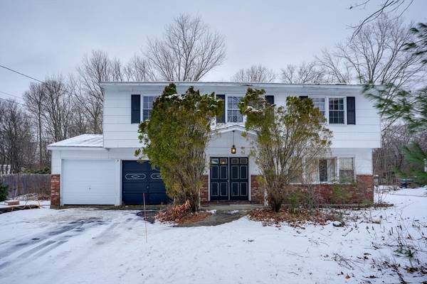 3 Wingate Rd, Holliston, MA 01746