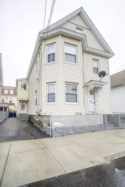 34 Phillips, Lawrence, MA 01843