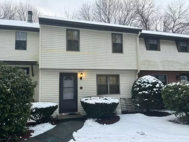 935 Methuen St #13, Dracut, MA 01826