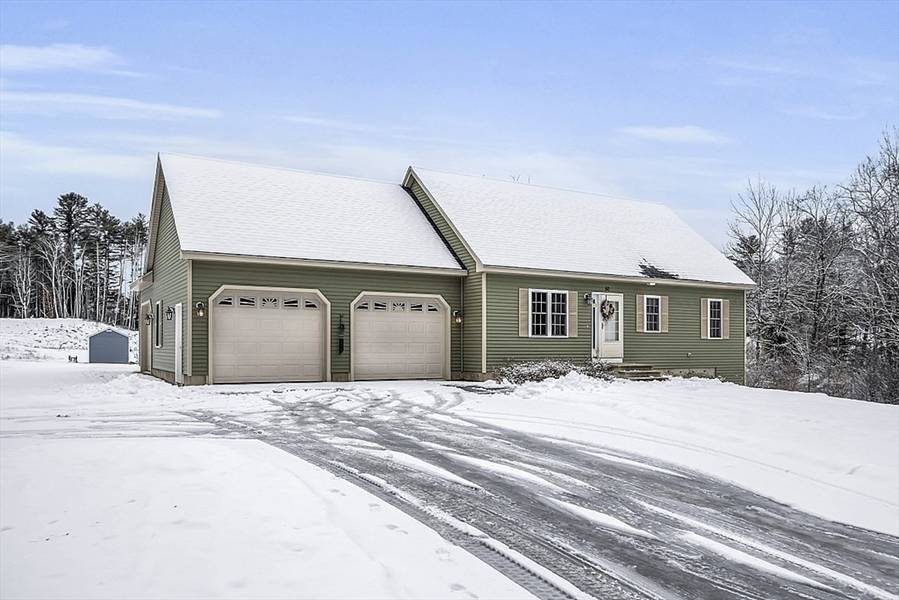 50 Town Farm Rd, Barre, MA 01074