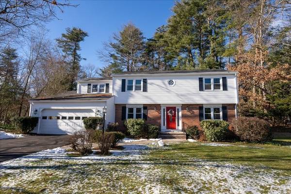 38 Blacksmith Rd, Wilbraham, MA 01095