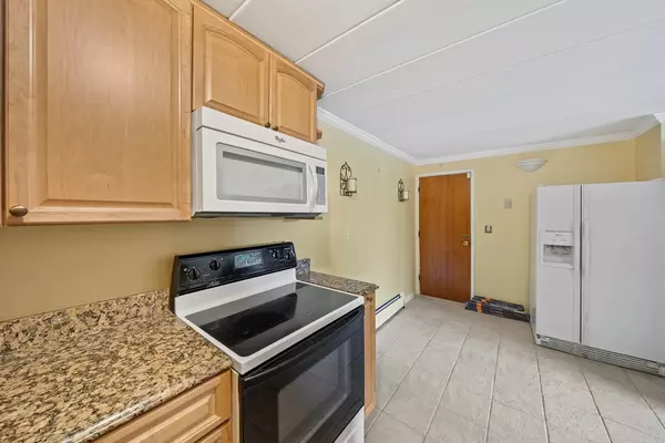 Randolph, MA 02368,24 Nelson Dr #2B