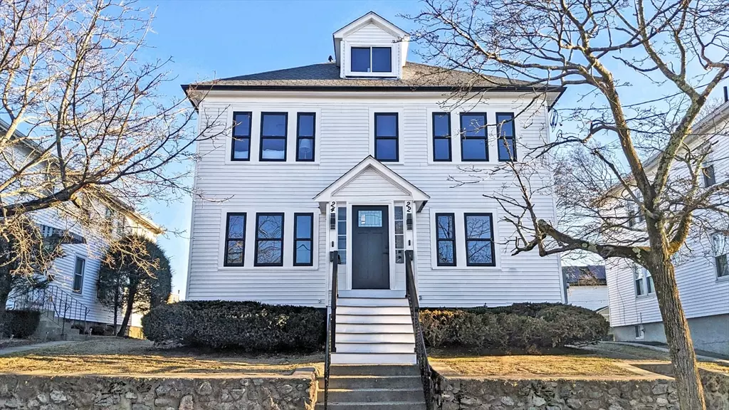 Newton, MA 02460,22-24 Melbourne Ave #1