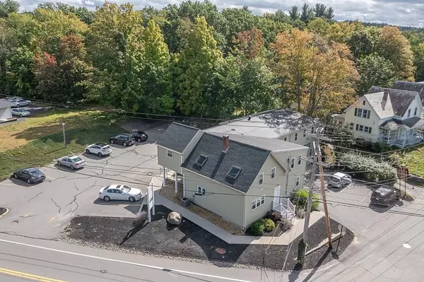 Lunenburg, MA 01462,24 Massachusetts Ave