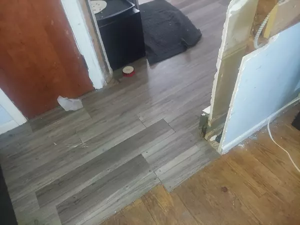 West Springfield, MA 01089,66 Clarence St