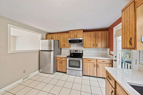 Plymouth, MA 02360,54 Justine Avenue