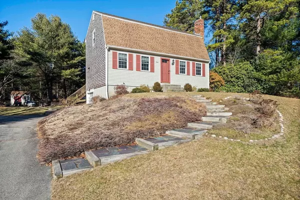 54 Justine Avenue, Plymouth, MA 02360