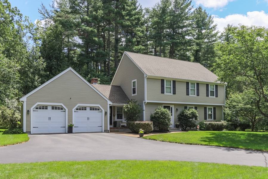 21 Hawtree Way, Groton, MA 01450