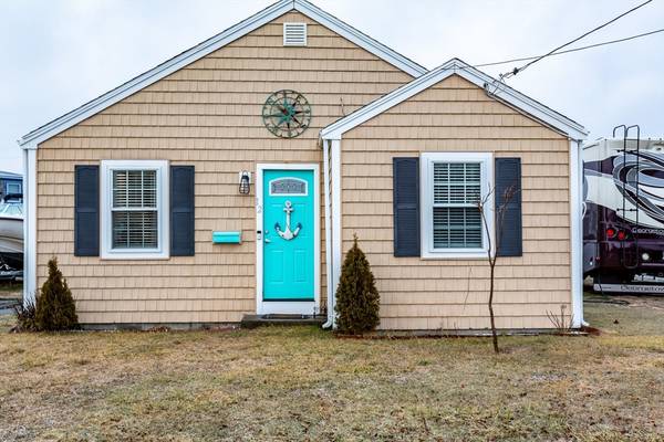 12 Tower Ln, Bourne, MA 02532