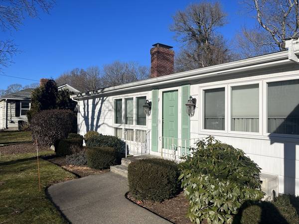 3 Divittorio, Milford, MA 01757