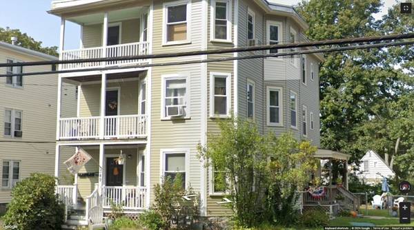 349 North Ave, Rockland, MA 02370