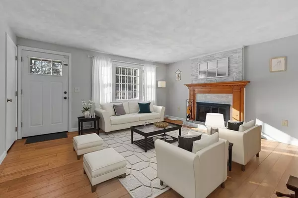 Townsend, MA 01469,47 Maplewood Drive