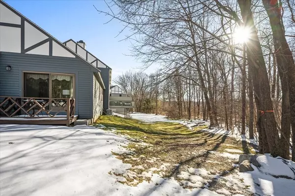 Auburn, MA 01501,1 Lady Slipper Ln #3