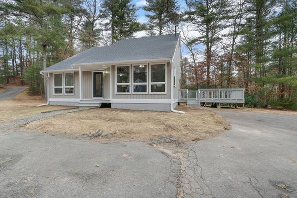 Carver, MA 02330,46 Pleasant St