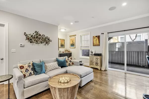 Boston, MA 02127,180 Gold St #1