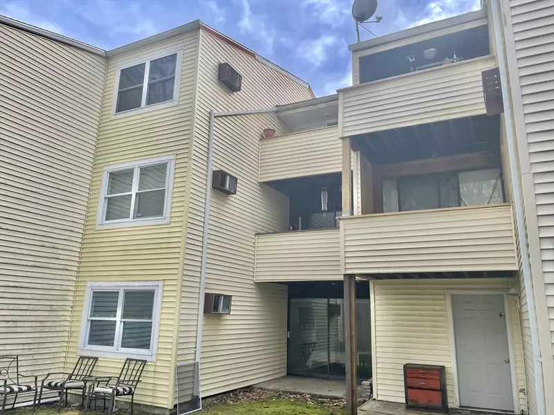 16 Mason Court #16, Amesbury, MA 01913