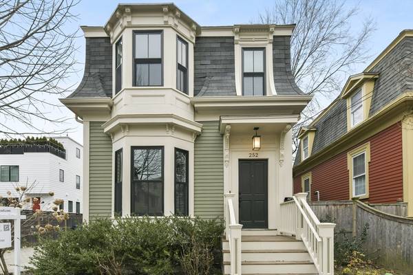 252 Pearl Street #A, Cambridge, MA 02139