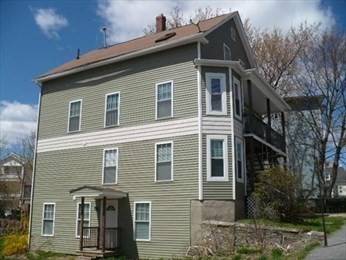 29 Goddard St, Webster, MA 01570