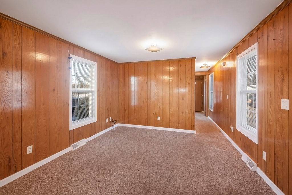 Chicopee, MA 01020,16 Puffin Drive