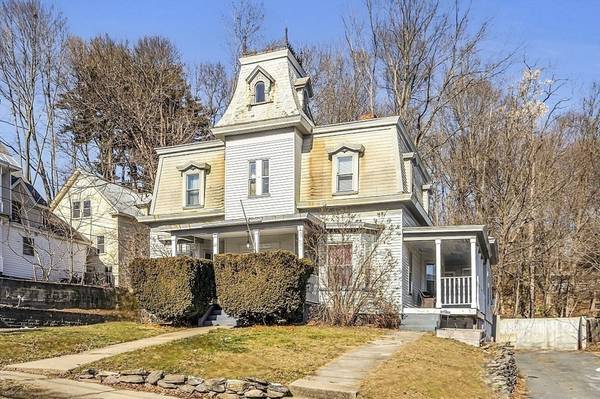 63 Walnut Street, Leominster, MA 01453