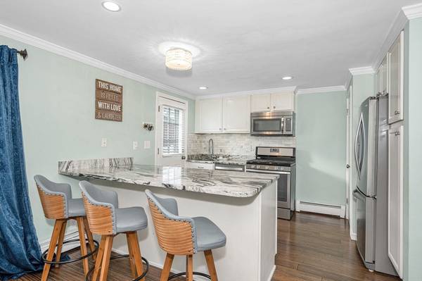 24 Kingston St #24, North Andover, MA 01845