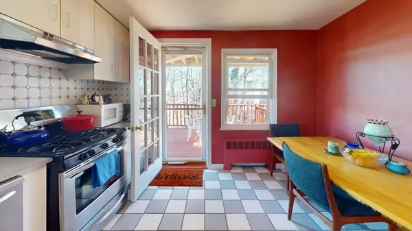 Malden, MA 02148,10 Desmond Road