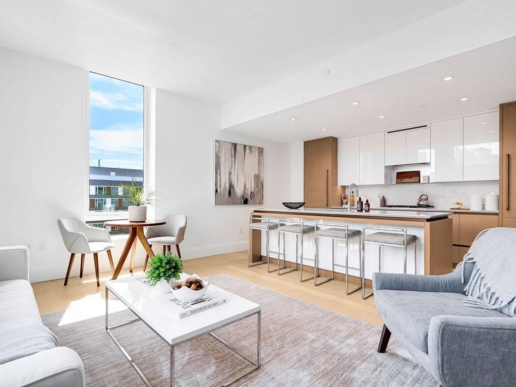 380 Harrison Ave. #1103, Boston, MA 02118