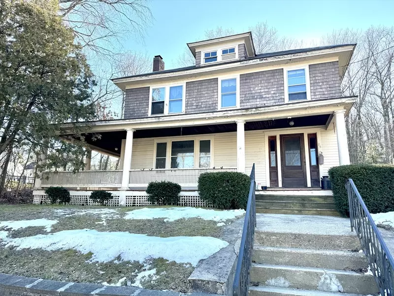 76 Park St, Montague, MA 01376