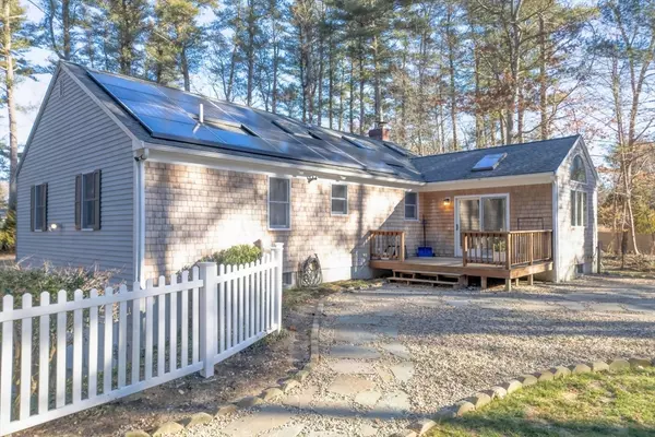 Hanover, MA 02339,326 Hanover Street