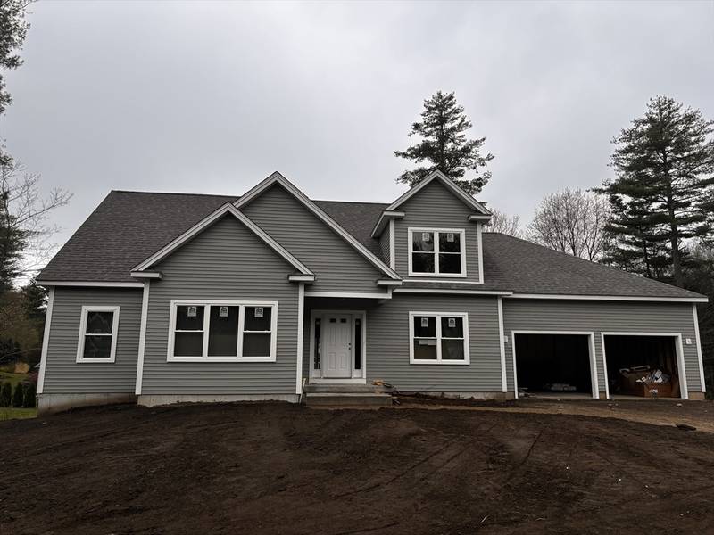 5 Colony Drive, Hadley, MA 01035