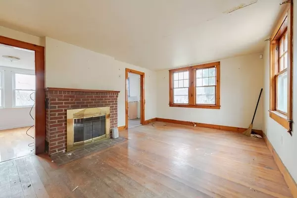 Wellfleet, MA 02667,40 Pine Point