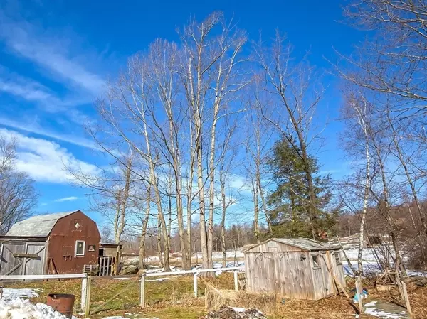 Huntington, MA 01050,78 Searle Road