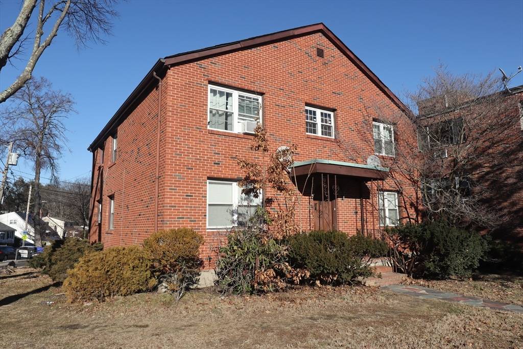 728 Cummins Hwy #7, Boston, MA 02126