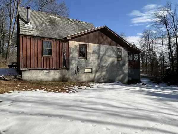 Montgomery, MA 01085,2 Old House Road