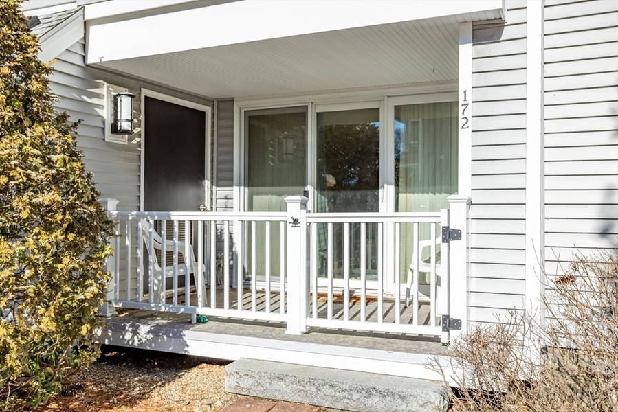 255 North Rd #172, Chelmsford, MA 01824